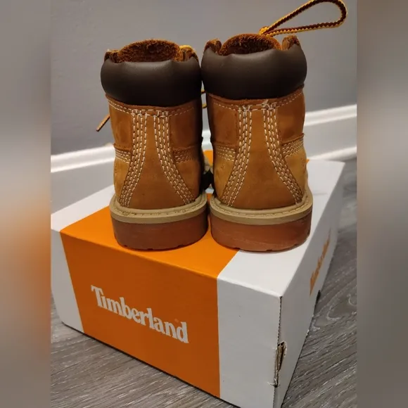 Timberland Classic Tan Boots