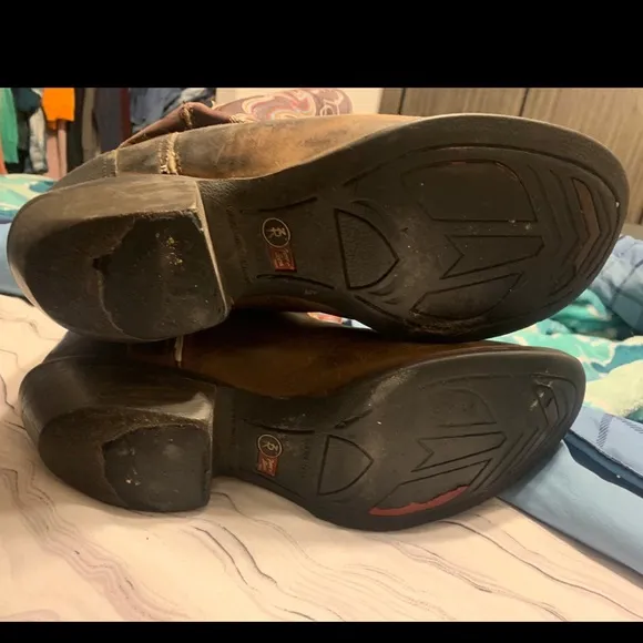 Tony Lama Size 10.5 Brown Cowboy Boots