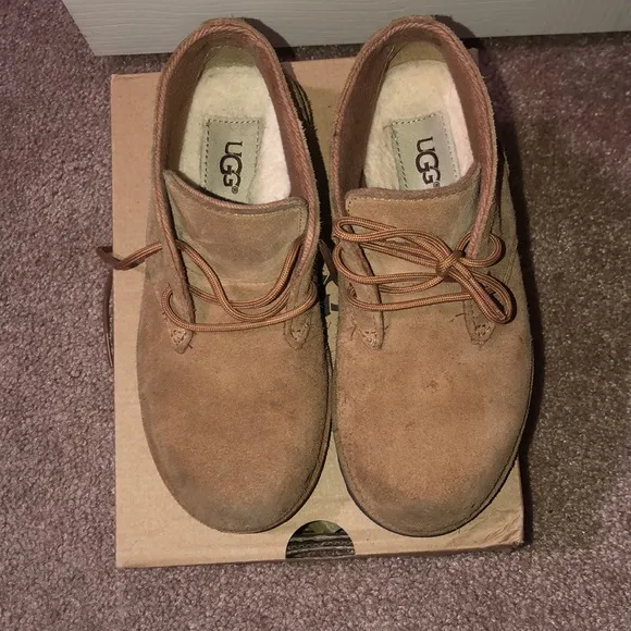 UGG Boys K Reiley. Size 1