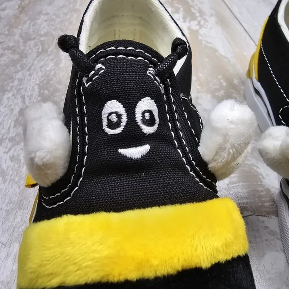 Vans Slip On Velcro 🐝Bee Kind🐝