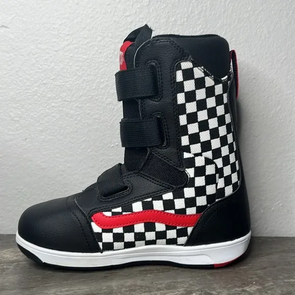 Vans Youth Mantra Snowboard Boots Checkered Size 3. Brand New.