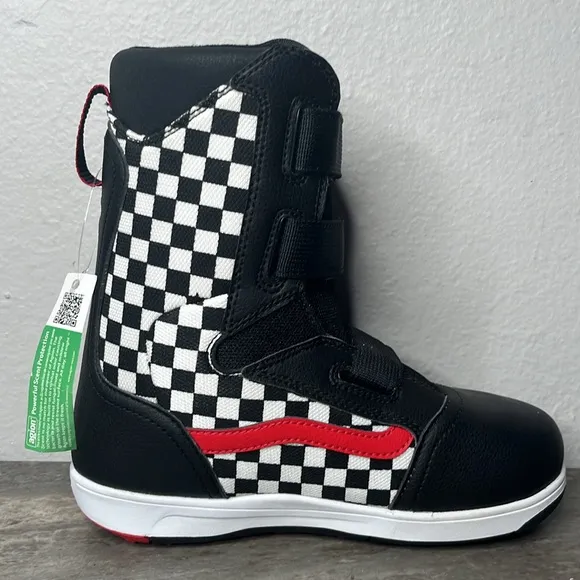 Vans Youth Mantra Snowboard Boots Checkered Size 3. Brand New.