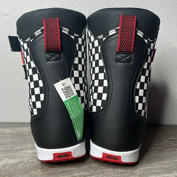 Vans Youth Mantra Snowboard Boots Checkered Size 3. Brand New.