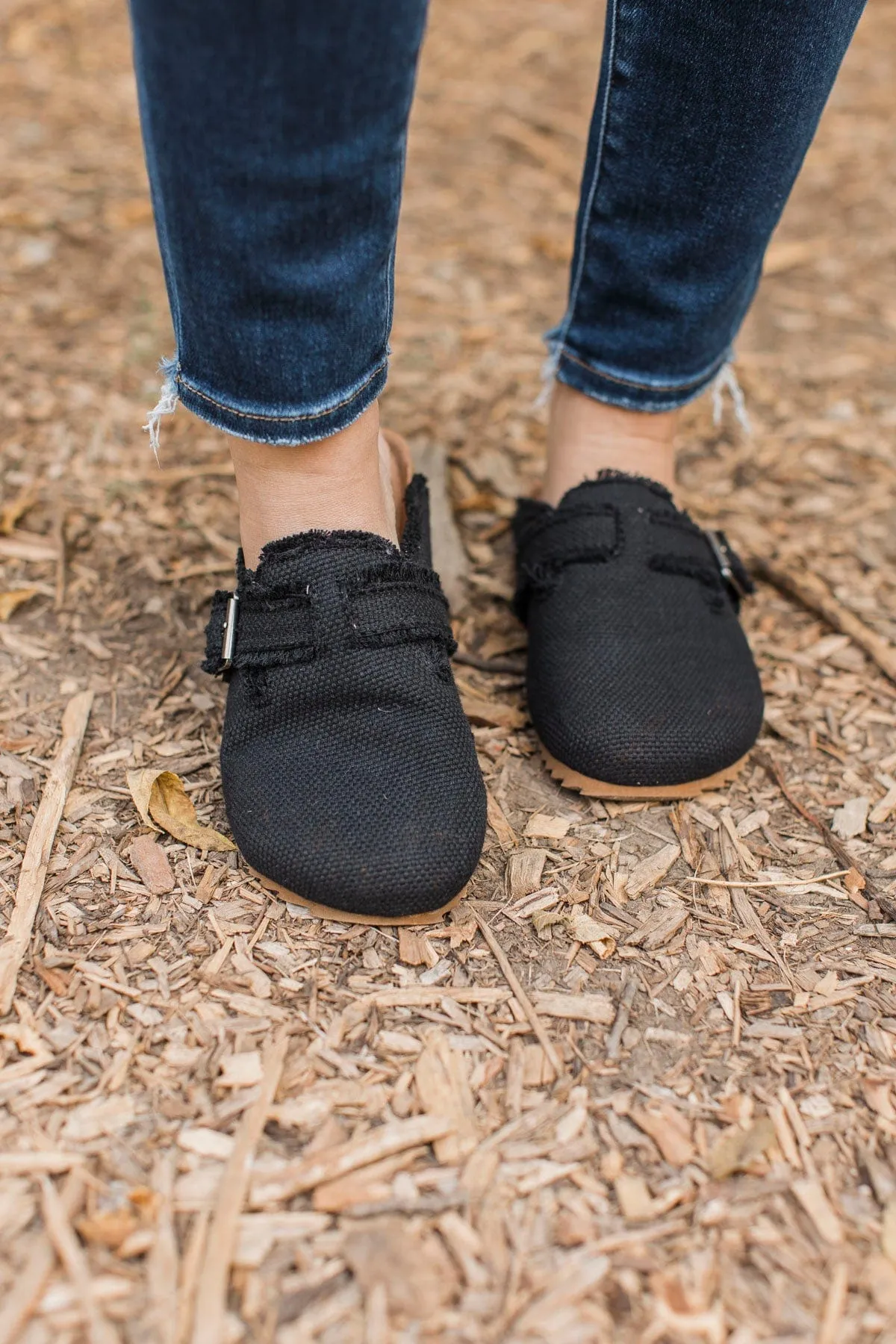 Very G Basket Mules- Black