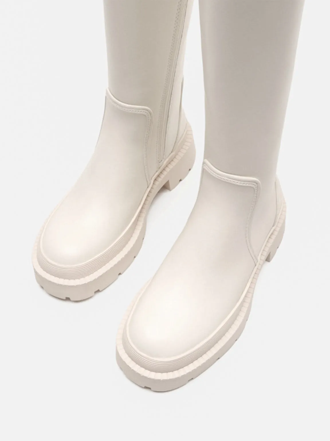 Women's Mid-block Round Toe Chunky Sole Rubberized Flatform Boots Zip Closure