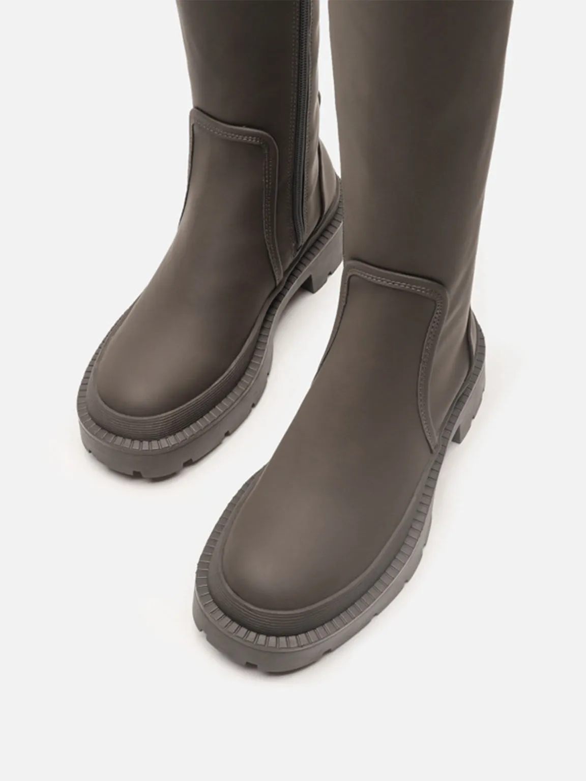 Women's Mid-block Round Toe Chunky Sole Rubberized Flatform Boots Zip Closure